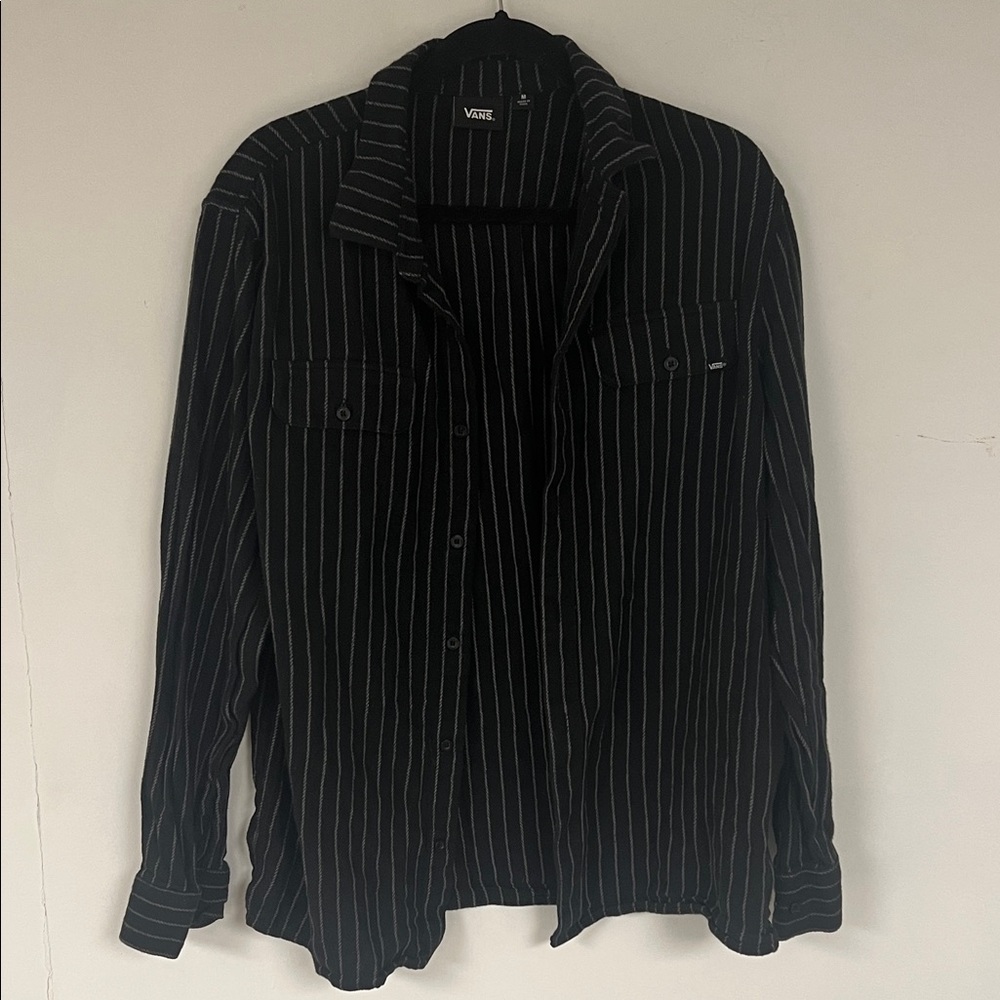 VANS Men’s Medium Black & Gray Pinstripe Button-Up - Button Down Shirt